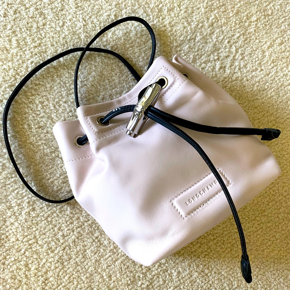 Longchamp Blush Pink Leather CrossBody Bucket Bag Purse Handbag